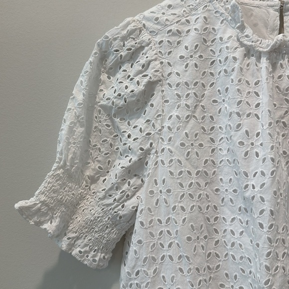 J Crew Smocked Puff Sleeve Top In Eyelet White Size Small Broderie Ruffle Smock - Picture 6 of 7